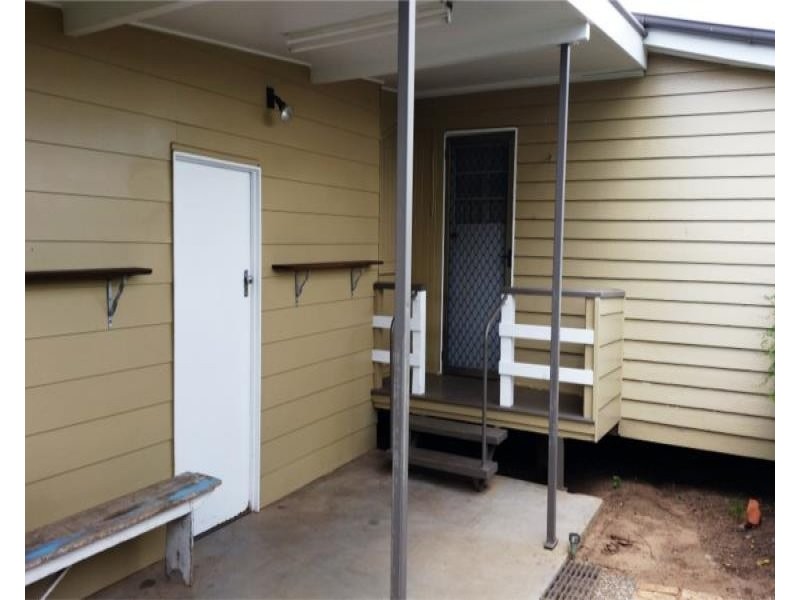 133 Pratten Street, Dalby QLD 4405