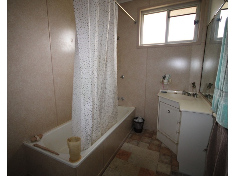 168 Springfield Drive, Dalby QLD 4405