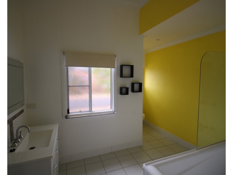 69 Patrick Street, Dalby QLD 4405