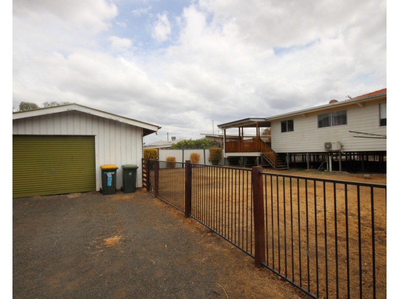 69 Patrick Street, Dalby QLD 4405