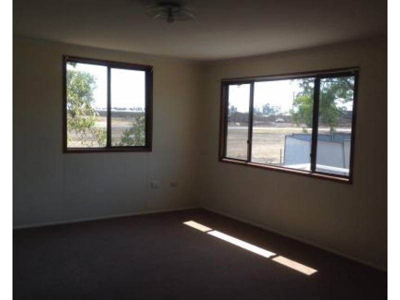 9 Wills Place, Dalby QLD 4405