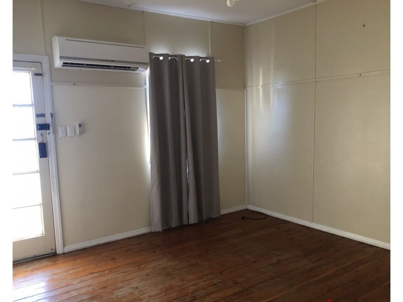 75 Edward Street, Dalby QLD 4405