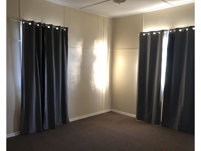 75 Edward Street, Dalby QLD 4405