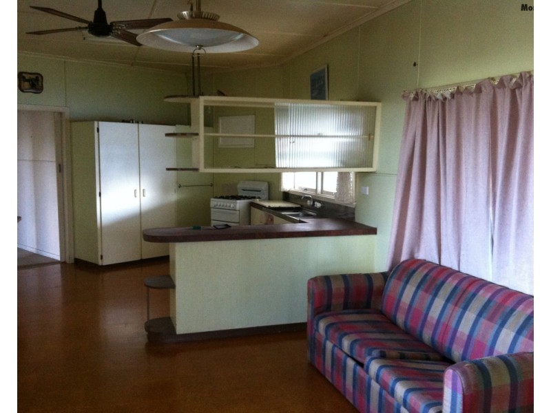 26 Moreton, Dalby QLD 4405