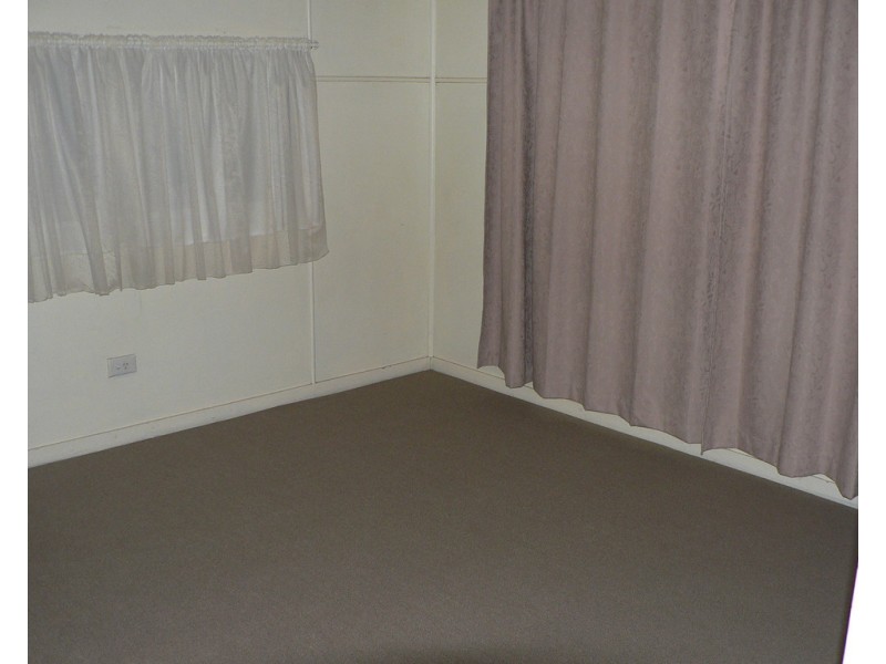 26 Moreton, Dalby QLD 4405