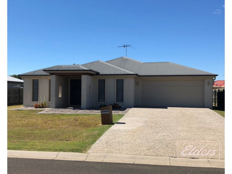 3 Montclair Close, Dalby QLD 4405