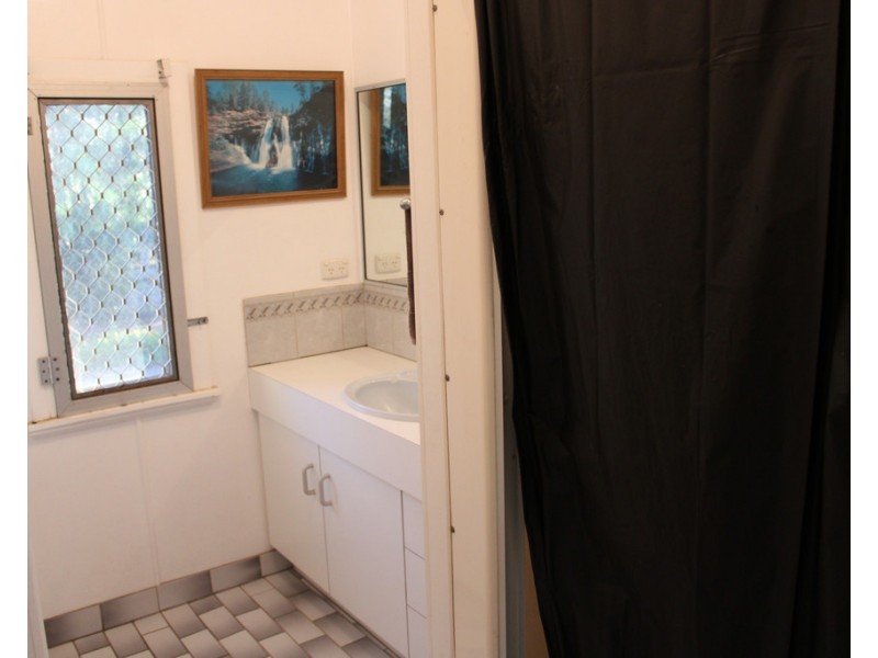 20 Albert Street, Jandowae QLD 4410