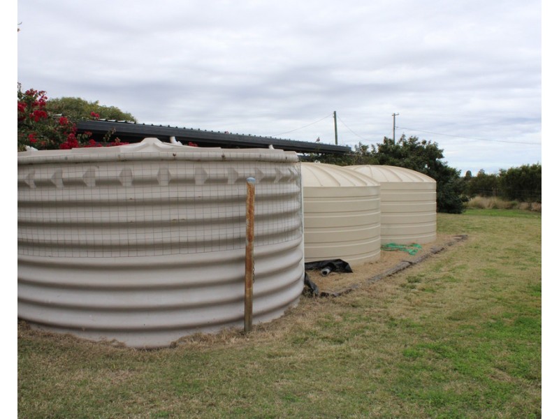 74 Sandalwood Avenue South, Dalby QLD 4405