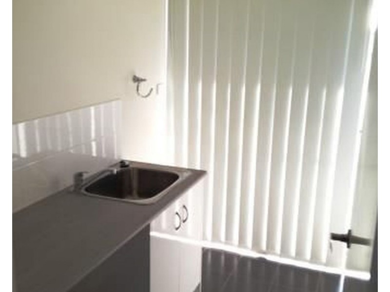 2/23 Gosden Drive, Dalby QLD 4405