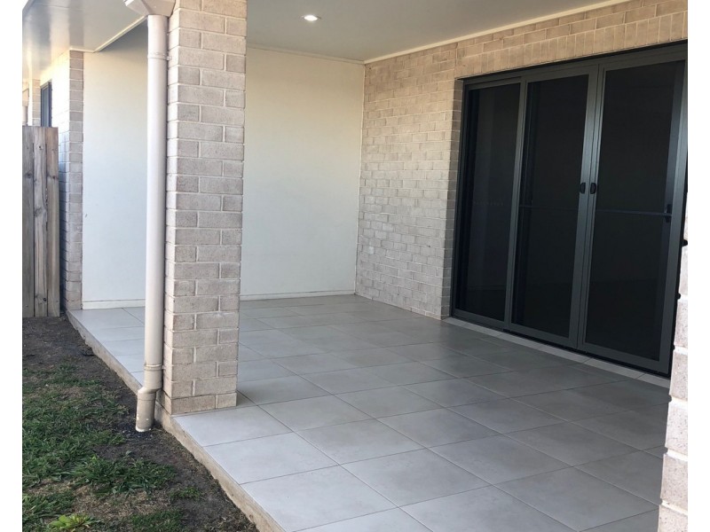 2/23 Gosden Drive, Dalby QLD 4405