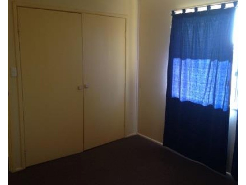 1/104 Pratten Street, Dalby QLD 4405