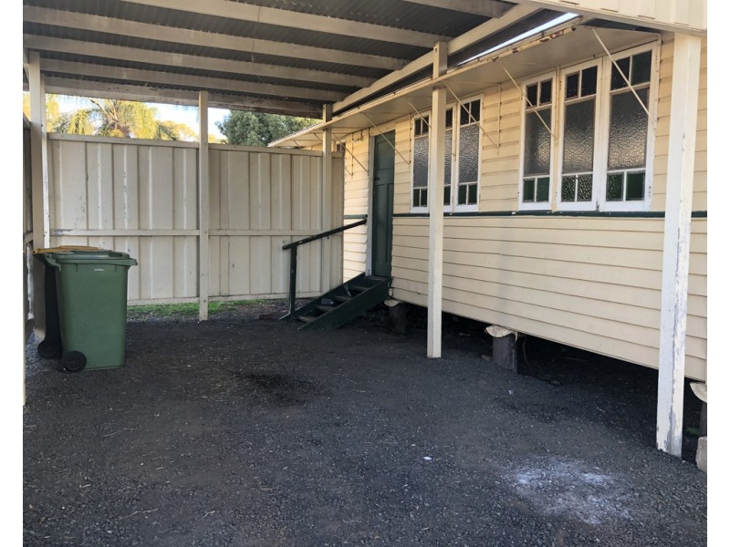 2/30 Matheson Street, Dalby QLD 4405