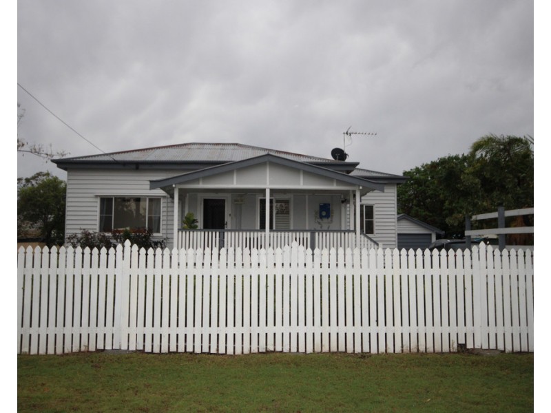 104 Condamine St, Dalby QLD 4405