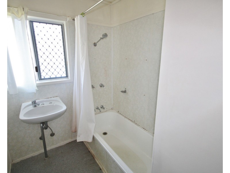 10 Jerome Street, Dalby QLD 4405