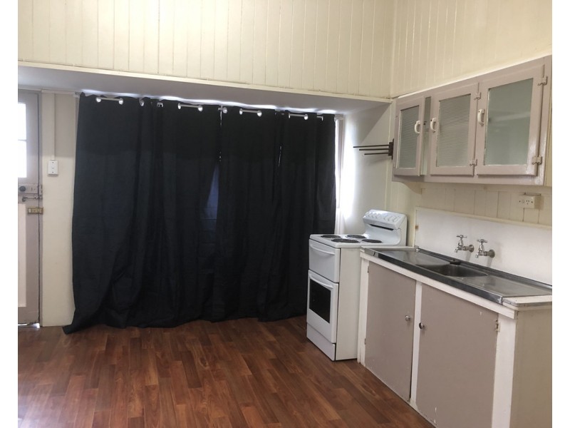 1/30 Matheson Street, Dalby QLD 4405