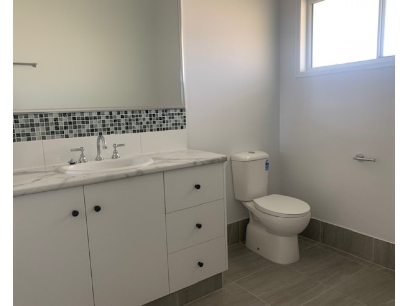 365 Peranga-Woodleigh Road, Peranga QLD 4352