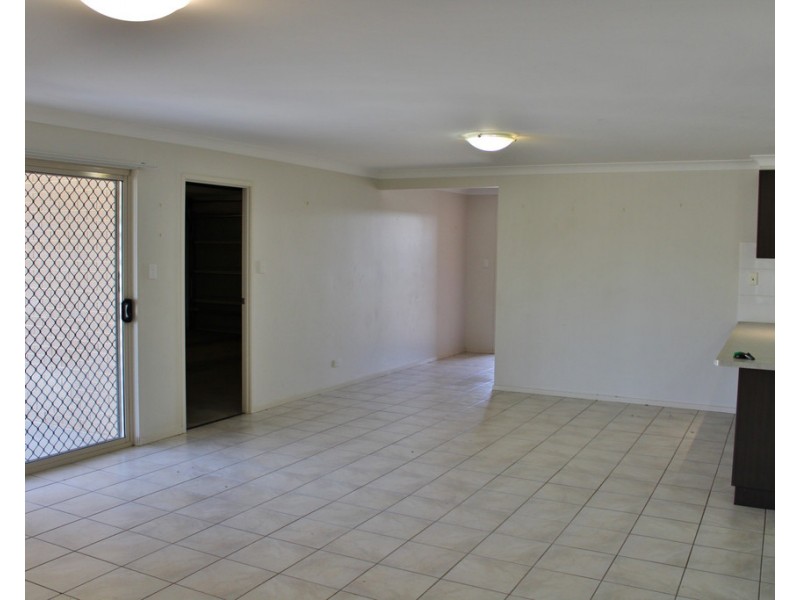 2 Dakota Place, Dalby QLD 4405
