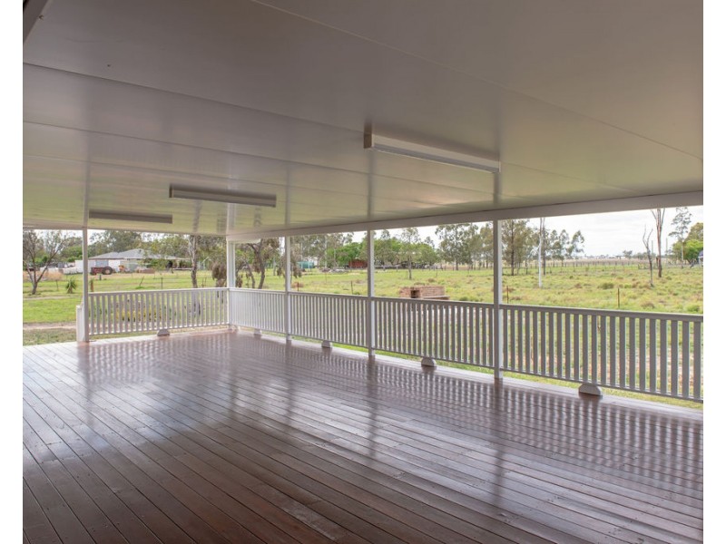 103 Charles St, Dalby QLD 4405