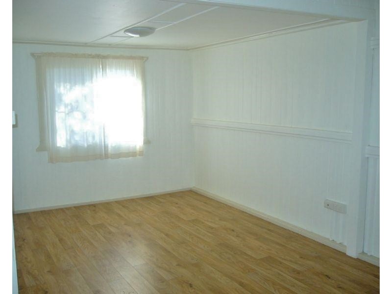 54 Orpen Street, Dalby QLD 4405