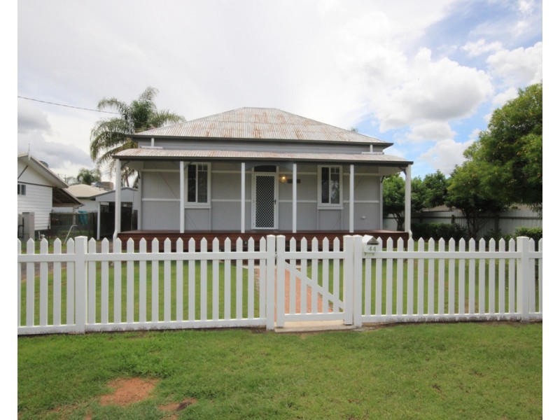 44 Alfred St, Dalby QLD 4405