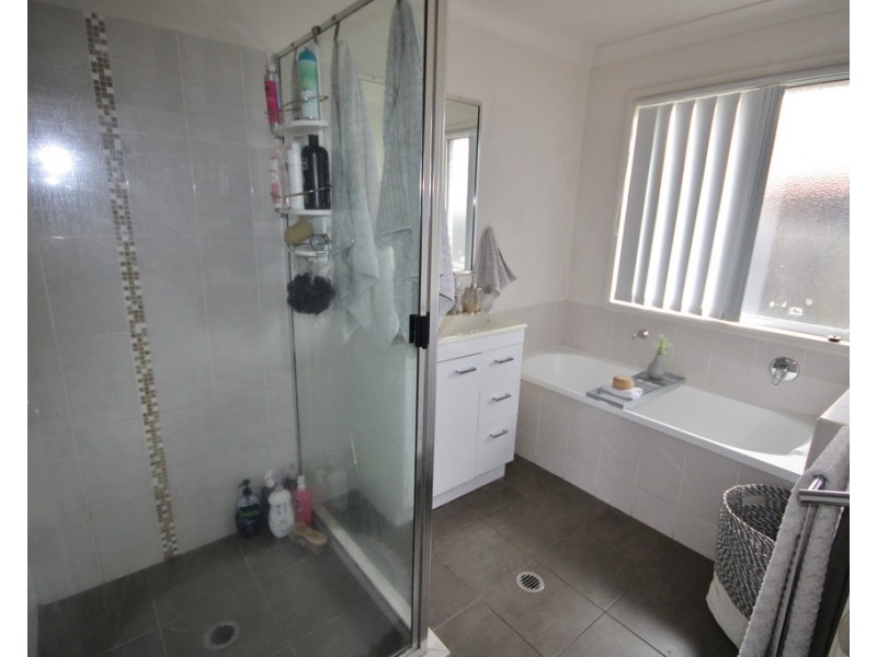 6 Trentwood Parade, Dalby QLD 4405