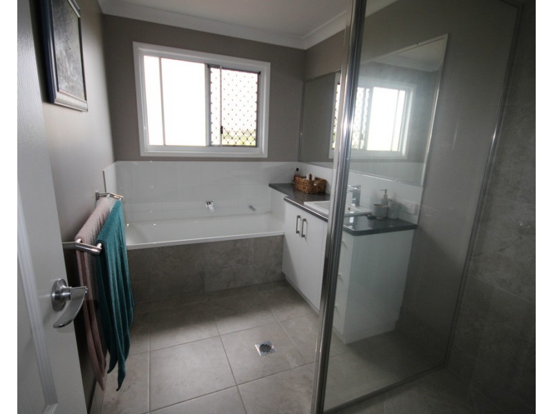 14 Argyle Ct, Dalby QLD 4405