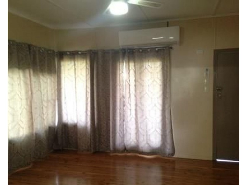 138 Pratten Street, Dalby QLD 4405