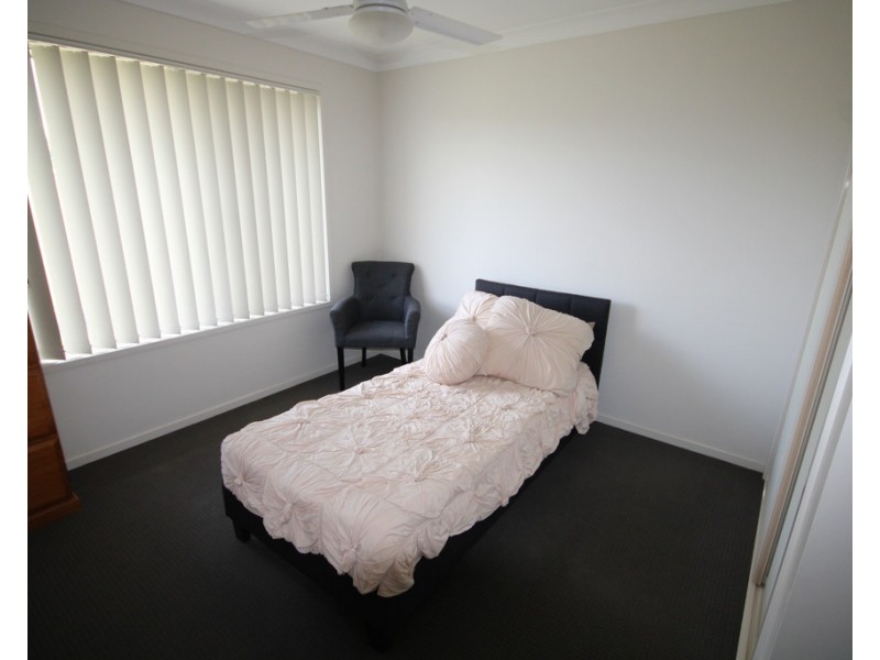 8 Dakota Place, Dalby QLD 4405