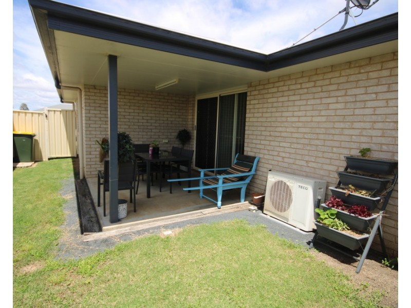 8 Dakota Place, Dalby QLD 4405