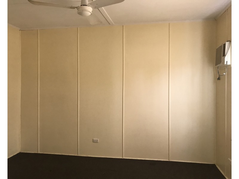 2 Garrow St, Dalby QLD 4405