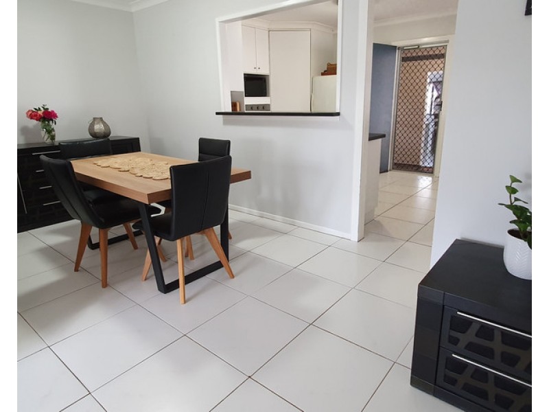 12 Coutts St, Dalby QLD 4405