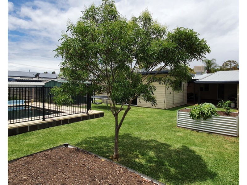 12 Coutts St, Dalby QLD 4405