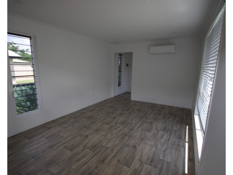 13 College Crescent, Dalby QLD 4405