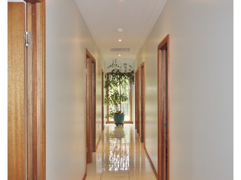 92 Southern Cross Drive, Dalby QLD 4405