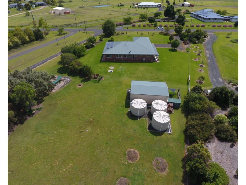 92 Southern Cross Drive, Dalby QLD 4405