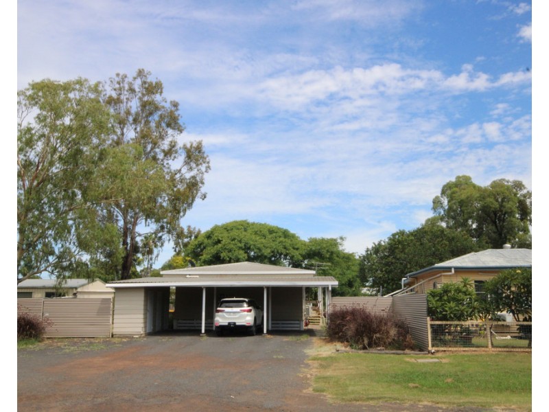 138 Condamine Street, Dalby QLD 4405