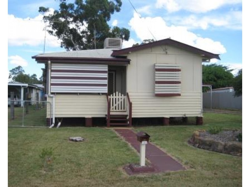 31 GARROW STREET, Dalby QLD 4405