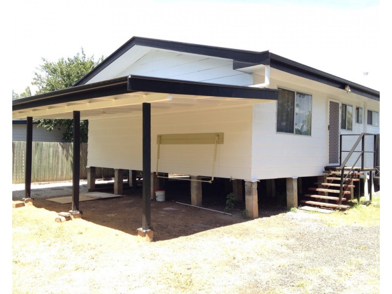 2/47 WOOD STREET, Dalby QLD 4405