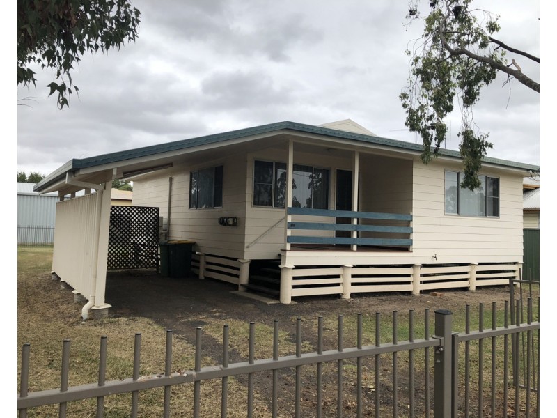 63 ARTHUR STREET, Dalby QLD 4405