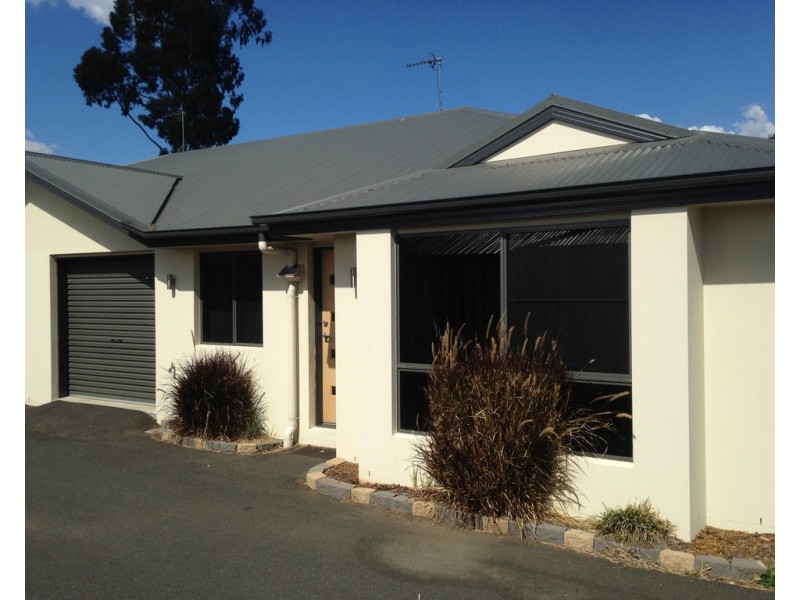 1/15 ALFRED STREET, Dalby QLD 4405