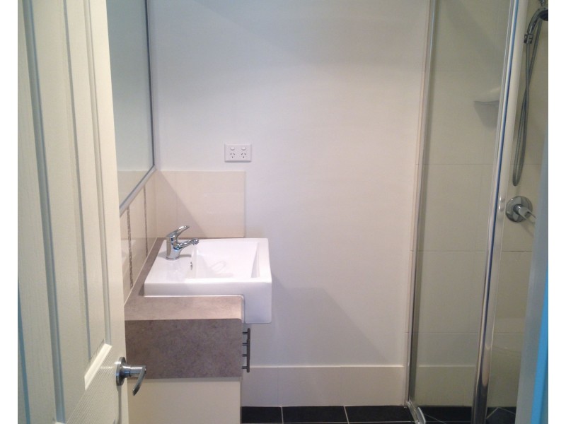 1/15 ALFRED STREET, Dalby QLD 4405