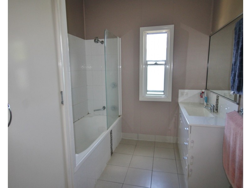 84A Patrick Street, Dalby QLD 4405