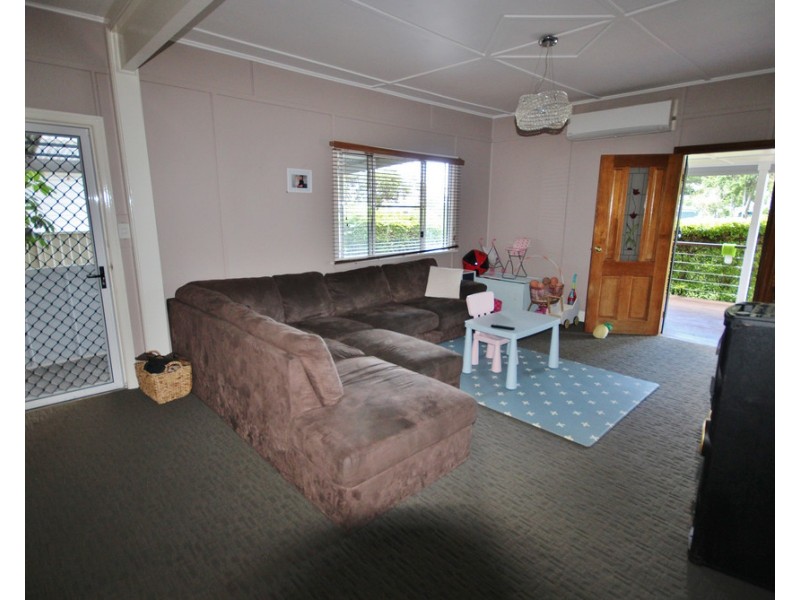 84A Patrick Street, Dalby QLD 4405