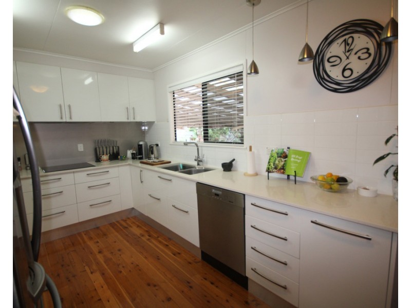 6 Falcon Street, Dalby QLD 4405