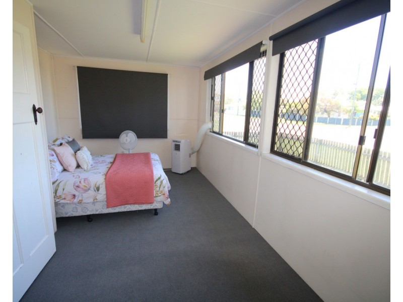 15 Garrow Street, Dalby QLD 4405