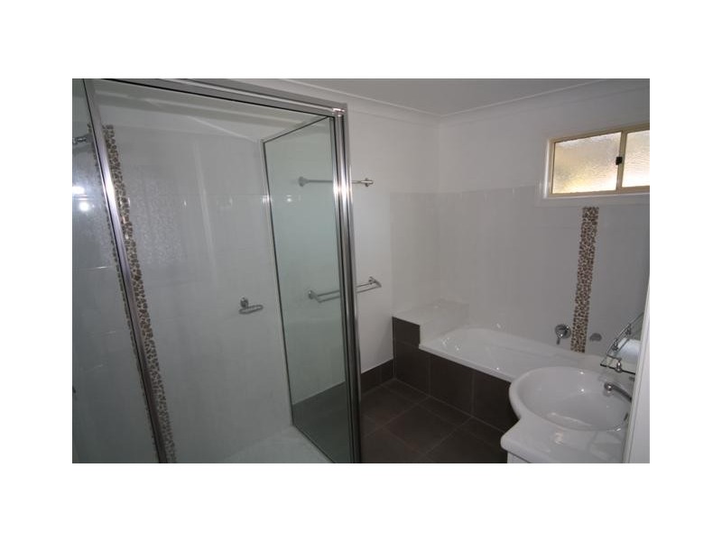 18 Palmer Street, Dalby QLD 4405
