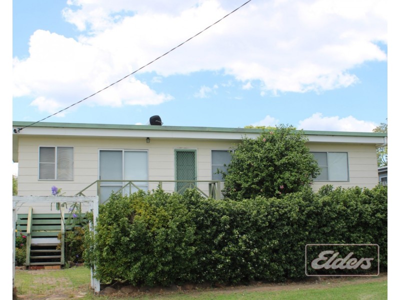 9 Dennis Street, Bell QLD 4408