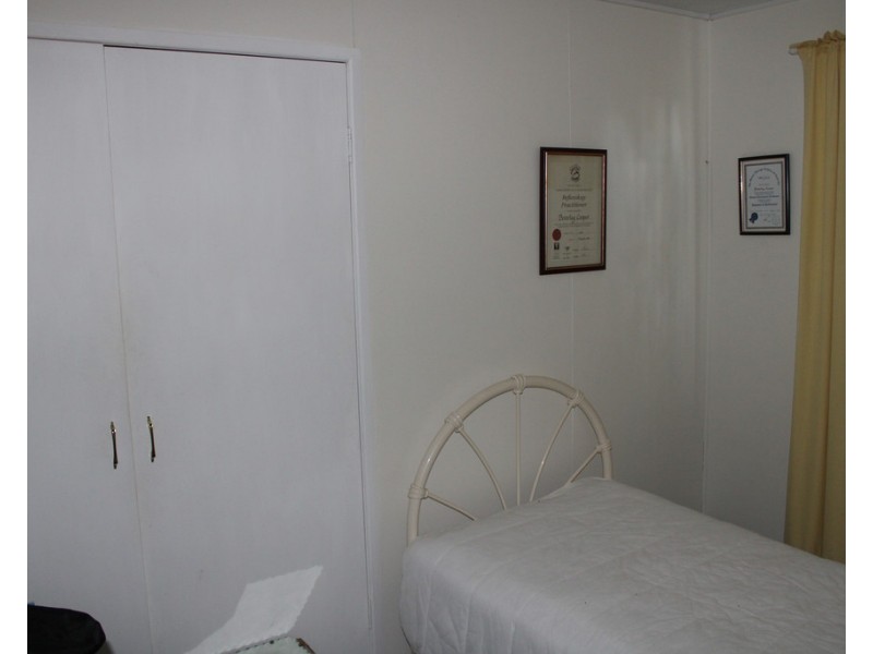 9 Dennis Street, Bell QLD 4408