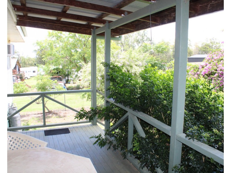 9 Dennis Street, Bell QLD 4408