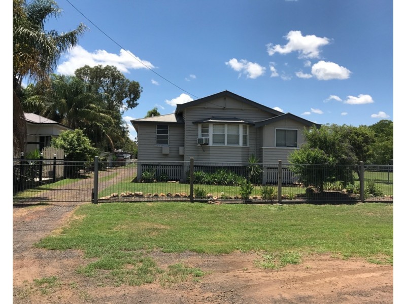 45 Wood Street, Dalby QLD 4405